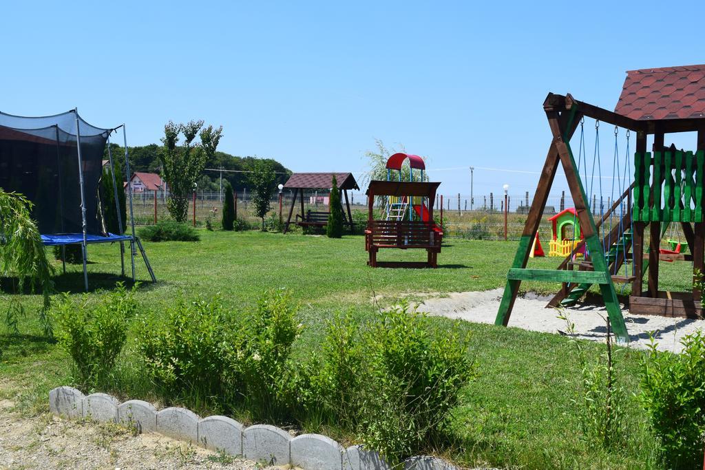 Sîmbăta de Sus Pensiunea Mountain King מראה חיצוני תמונה